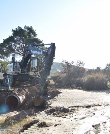 Büyükşehirden, Sağanak yağışa karşı güçlü önlem (3)