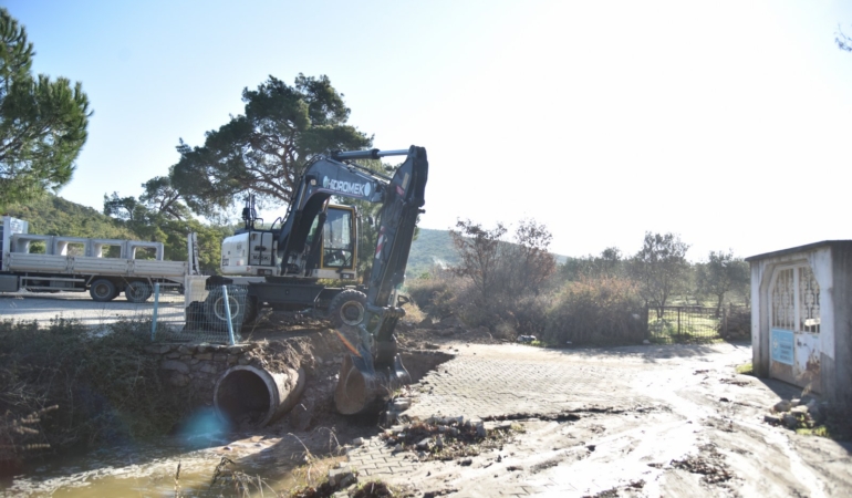Büyükşehirden, Sağanak yağışa karşı güçlü önlem (3)