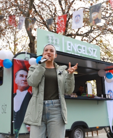 ENGLESİZ KAFE AÇILDI (3)