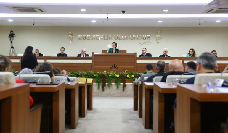 Karabağlar Belediyesi Aralık Ayı Meclisi (3)