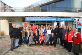 Karabağlar Belediyesi sosyal market yeni yerinde (6)