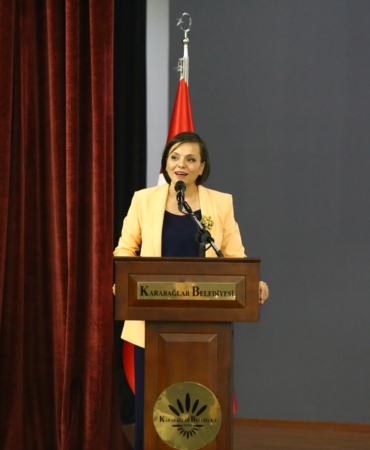 Karabağlar'da eğitimin dünü bugünü konuşuldı (4)