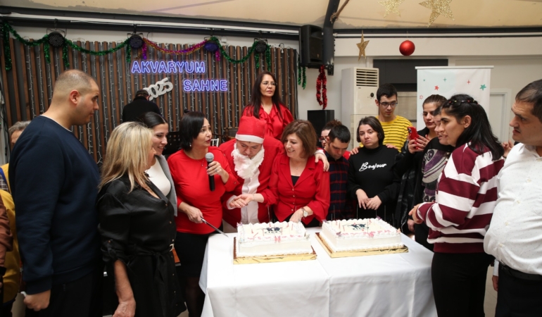 c75e07e3-857c-450d-949e-584af5928003