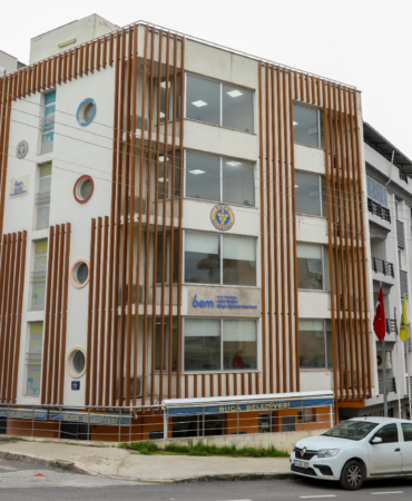 Aziz Nesin Eğitim Merkezi'ne veli ve kursiyerlerden tam not 01