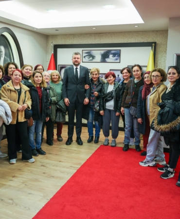 Başkan Görkem Duman makamının kapılarını Bucalı kadınlara açtı 01