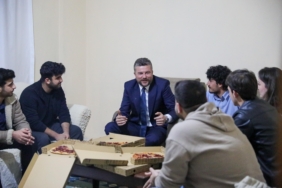 Başkan Görkem Duman öğrenci evine konuk oldu 01