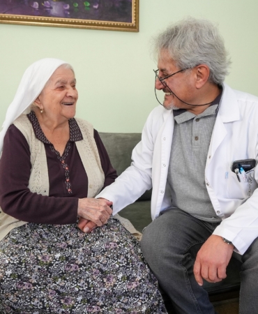 Gaziemir Belediyesi sağlık hizmetleriyle fark yaratıyor (1)