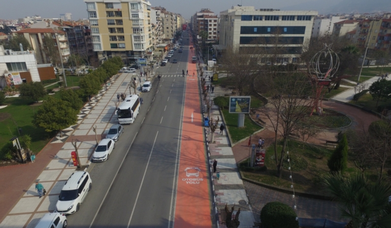 Kırmızı Yolun Geleceğini Manisalılar Belirleyecek (9)