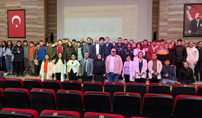 Manisa Büyükşehir’den Öğrencilere Sınav Kaygısıyla Mücadele Desteği (3)