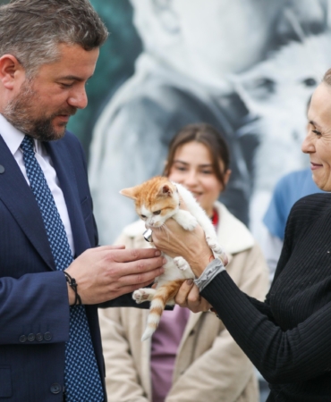 Yoğun bakımda yaşama tutundu adı Mucize oldu 10