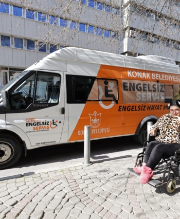 Konak’ta Engelsiz Servis’le hayata engel yok (1)
