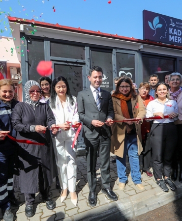 19b9cd74-465e-4d6b-89c8-238198bf8228