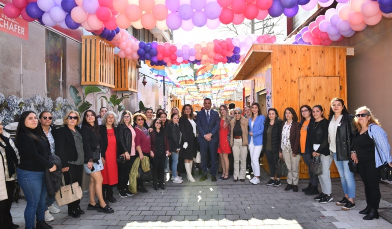 36dad893-5d57-4f25-8b80-65591bc7b4ef