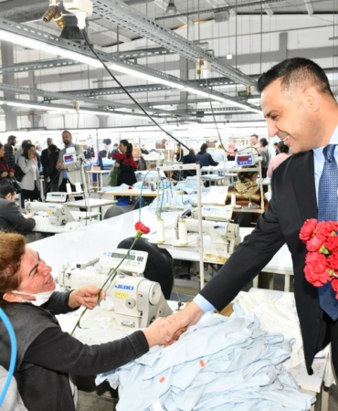 7d1142cc-4e89-419d-aaed-34389c7ff307 (1)