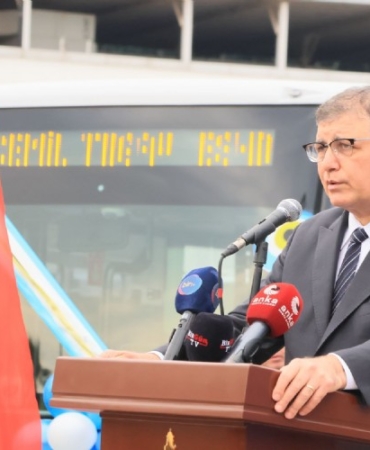 Baskan-Tugaydan-Imamoglunun-Izmir-ziyareti-yorumu-Bizim-icin-bir-onurdur-355172_news_big