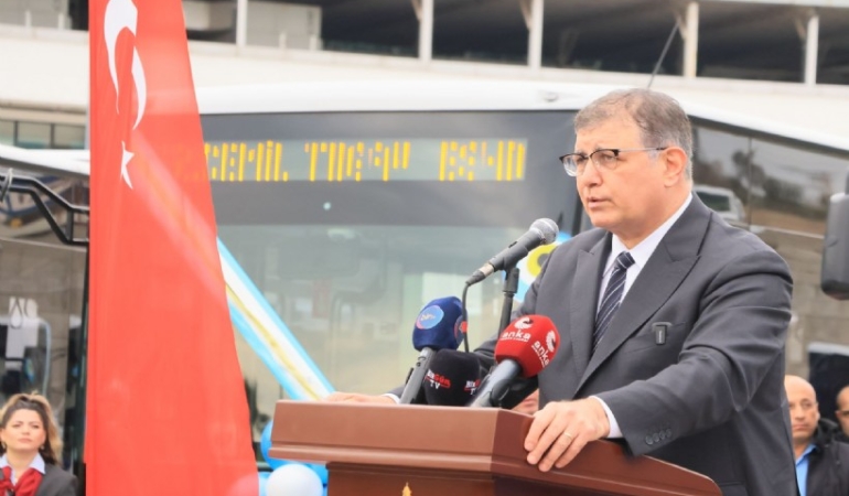 Baskan-Tugaydan-Imamoglunun-Izmir-ziyareti-yorumu-Bizim-icin-bir-onurdur-355172_news_big