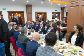 Büyükşehir Belediyesi Meclis Üyeleri İftar Sofrasında Buluştu (3)