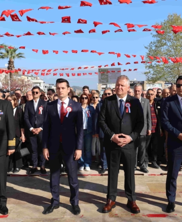 CUMHURİYET MEYDANI (1)