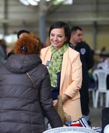 Karabağlar Belediyesi Bozyaka Pazaryeri düzenlemesi (3)