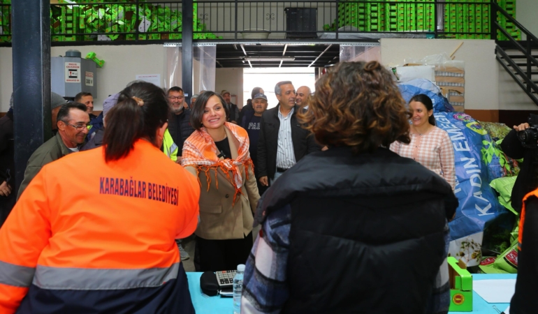 Karabağlar Belediyesi Gübre ve Bordo Bulamacı (6)
