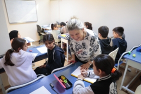 Konak’ta çocuklar hem eğleniyor hem öğreniyor (3)