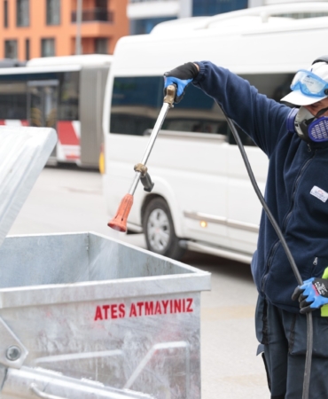 Konak’ta sivrisinek ve haşereye karşı ortak mücadele (1)