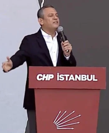 chp-lideri-ozgur-ozel-maltepe-mitinginde-j8ed