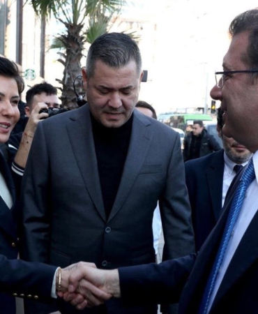 photo_5920386030266074883_y