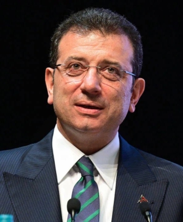 photo_5974144039966066494_x