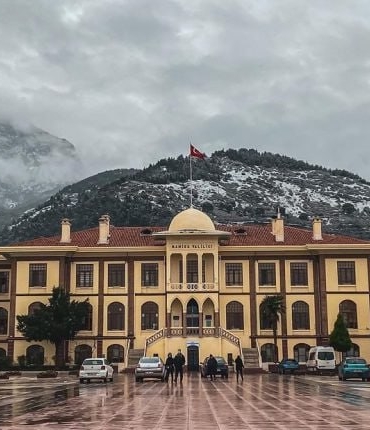 photo_5976395839779751608_x