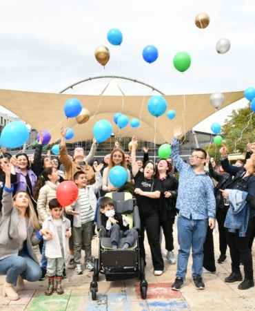 2d424bdd-f9b1-41c0-85d0-d38be6c32772