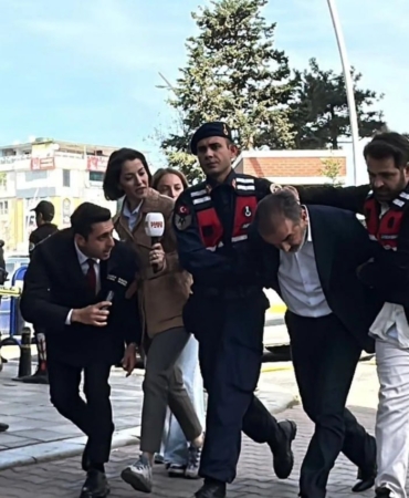 5805441272222176416