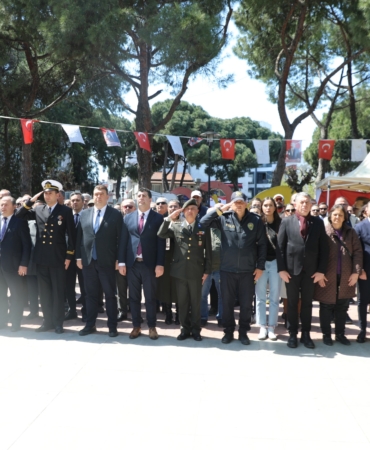 Atatürk Seferihisar Geliş1