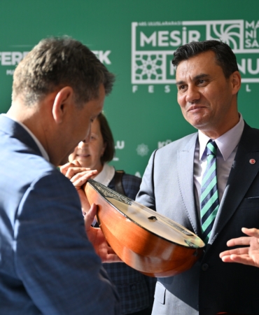 Mesir Festivali’nde hediyeler ve gönüller buluştu (2)