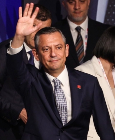 photo_6021322885618059397_y