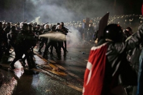 photo_6046158967798876078_x