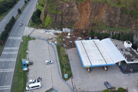 samsun-akaryakit-istasyonu-heyelan-2355002