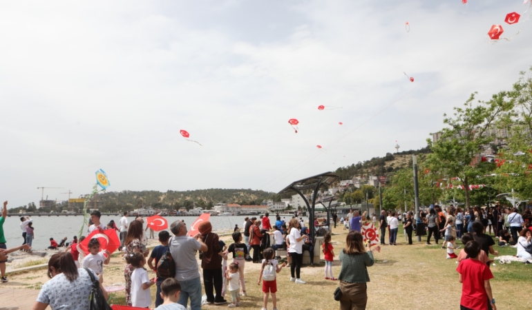 19 Mayıs coşkusu Bayraklı sahilde yaşanacak (2)