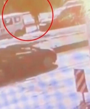 3 KİŞİNİN HAYATINI KAYBETTİĞİ SİLAHLI SALDIRI KAMERADA