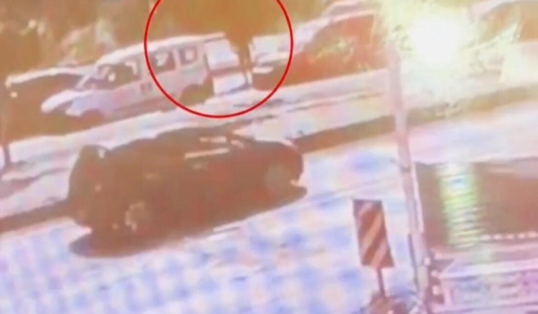 3 KİŞİNİN HAYATINI KAYBETTİĞİ SİLAHLI SALDIRI KAMERADA