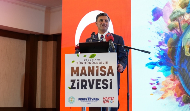 Başkan Zeyrek “Zirvede ortaya çıkan fikirler, Manisa’nın geleceği için bir eylem rehberine dönüşecek” (4)