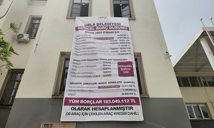 Borçlar azaldı, çalışmalar arttı Başkan Balkan Urla’da durmadan çalışıyor (5)