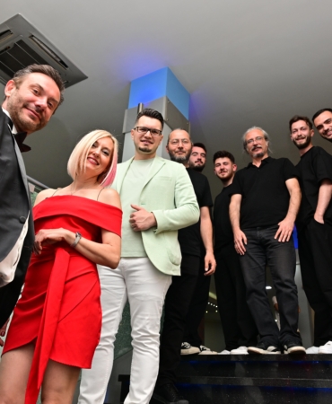 Büyükşehir Belediyesi Pop Orkestrası İlk Konserini Verdi (4)