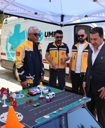 Büyükşehir’den Güvenli Trafik İçin Farkındalık Etkinlikleri (1)