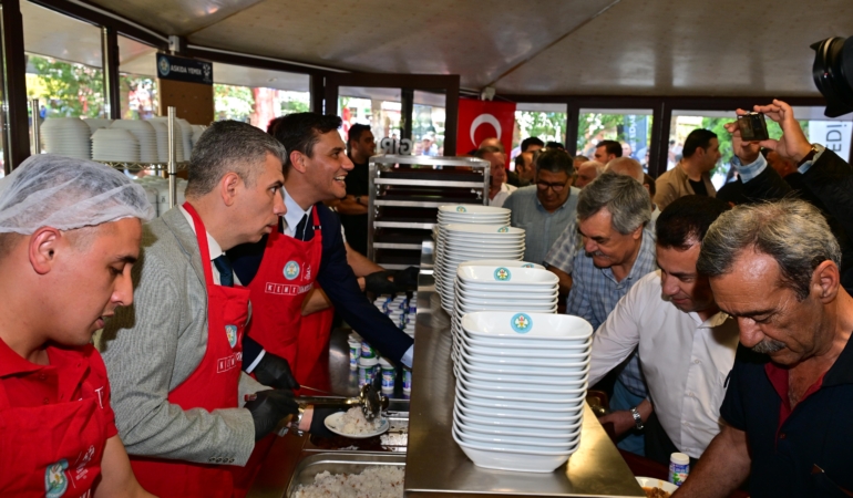 Büyükşehir’den Soma’ya Kent Lokantası, Halk Mandıra ve Halk Ekmek (13)