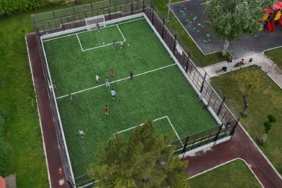 Konak’tan Yenidoğan Parkı’na modern saha (8)
