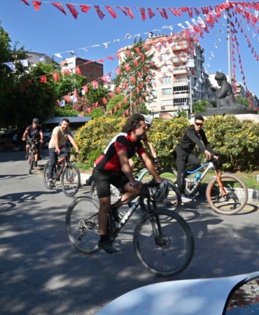 Manisa’da Pedallar Çevre için Çevrildi (2)