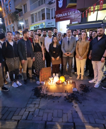 Soma’da hayatını kaybeden 301 madenci Konak’ta anıldı (5)