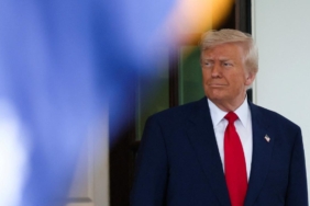 trump-reu-2349145