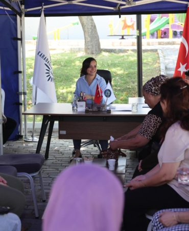 Başkan Kınay ofisi Barış mahallesindeydi (8)